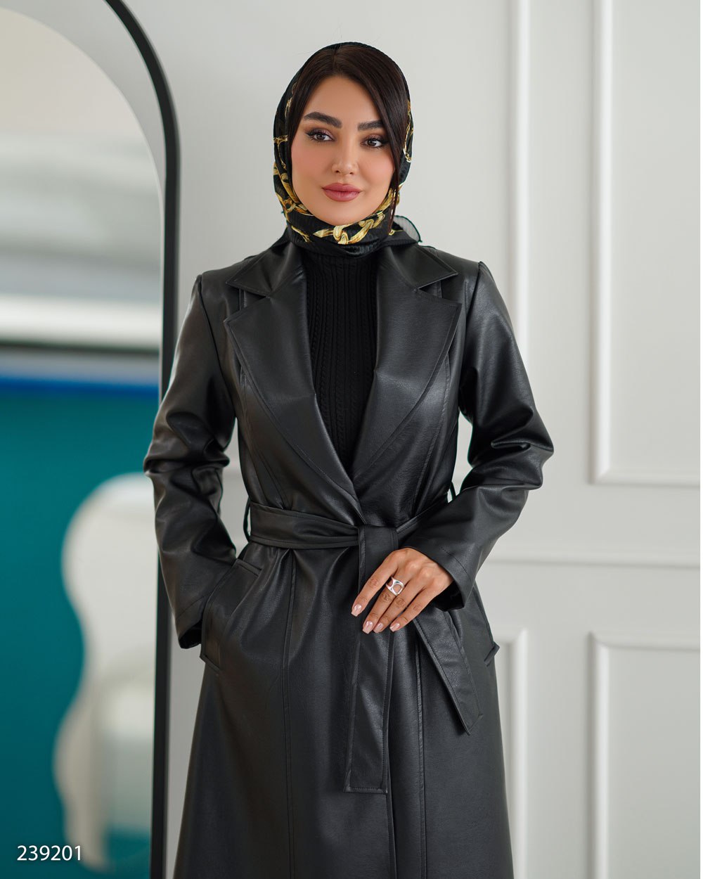 پالتو چرم مدل راوین کد 2392 آستردار زنانه(ضمانت اصالت)ارسال رایگان - Image 2